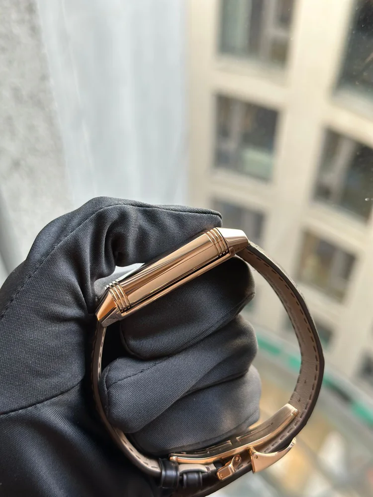 Jaeger-LeCoultre Grande Reverso 273.2.04